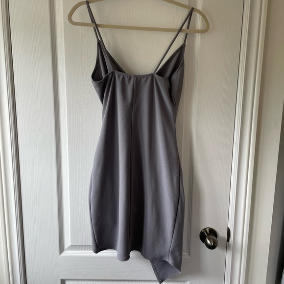 Mendocino- Room Service Dress - Picture 3 of 5